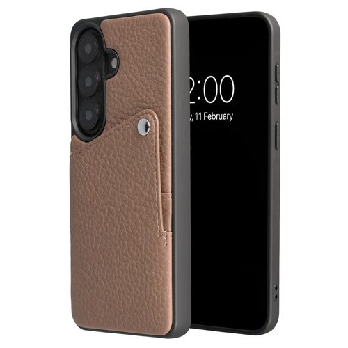 Selencia Riva Backcover met Pashouder voor de Samsung Galaxy S26 Plus - Mocha Brown